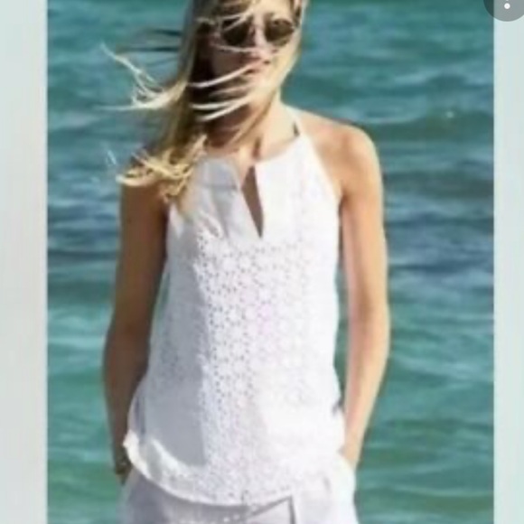Athleta Tops - Athleta V Neck White Active Wear Top Athleta Tank Top Medium White Eyelet Overla